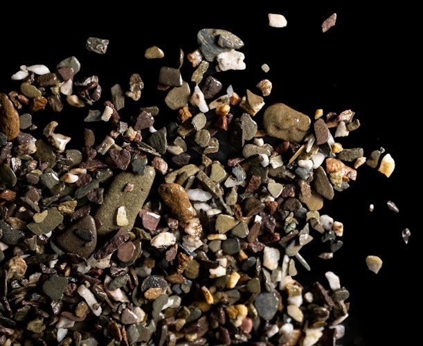 DENNERLE Natural Gravel Rio Xingu 2-22 Millimeter  2,5 Kilogramm Aquarieneinrichtung