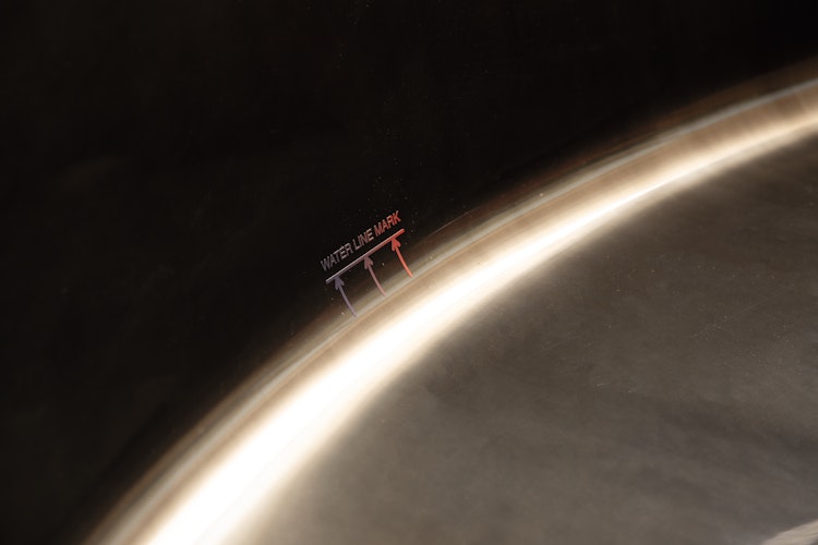 Wolff Finnhaus Badebottich Hot Tub Typ 5 Ø 225 cm mit Acrylwanne, Massagesystem, Luftsprudelsystem & LED-Beleuchtung