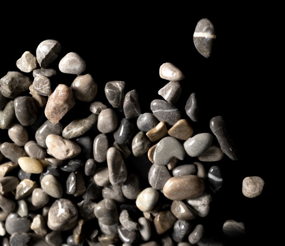 DENNERLE Natural Gravel Okavango 2,5 Kilogramm Aquarieneinrichtung