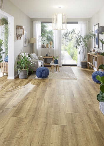 Handmuster KWG Antigua classic Amarettoeiche Designvinyl Fertigfußboden 123,5x23 cm