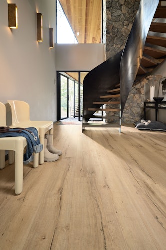 MEISTER Designboden MeisterDesign. flex DL 400 2055 x 216 x 5 mm 7139 Altholzeiche hell Porensynchron-Struktur