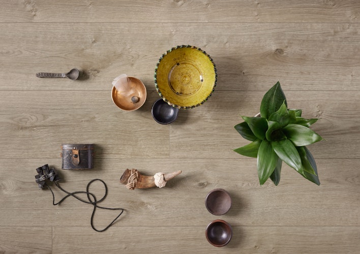 HANDMUSTER MEISTER Designboden MeisterDesign. flex DL 400 7140 Eiche Merino grau Porensynchron-Struktur