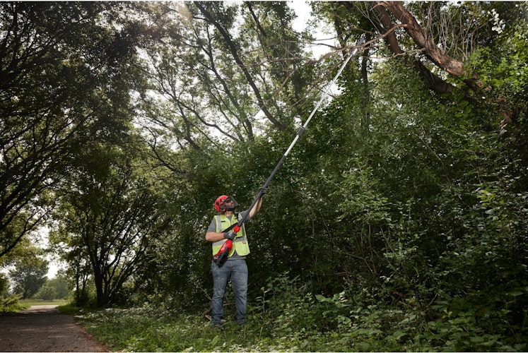 Milwaukee M18FTPS30-121 M18 FUEL™ Akku-Teleskop-Astsäge 4933499227