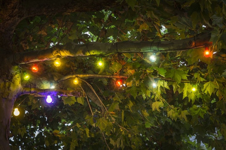 Konstsmide Ganzjahresbeleuchtung  LED Biergartenkette bunt 160 warmweiße Dioden