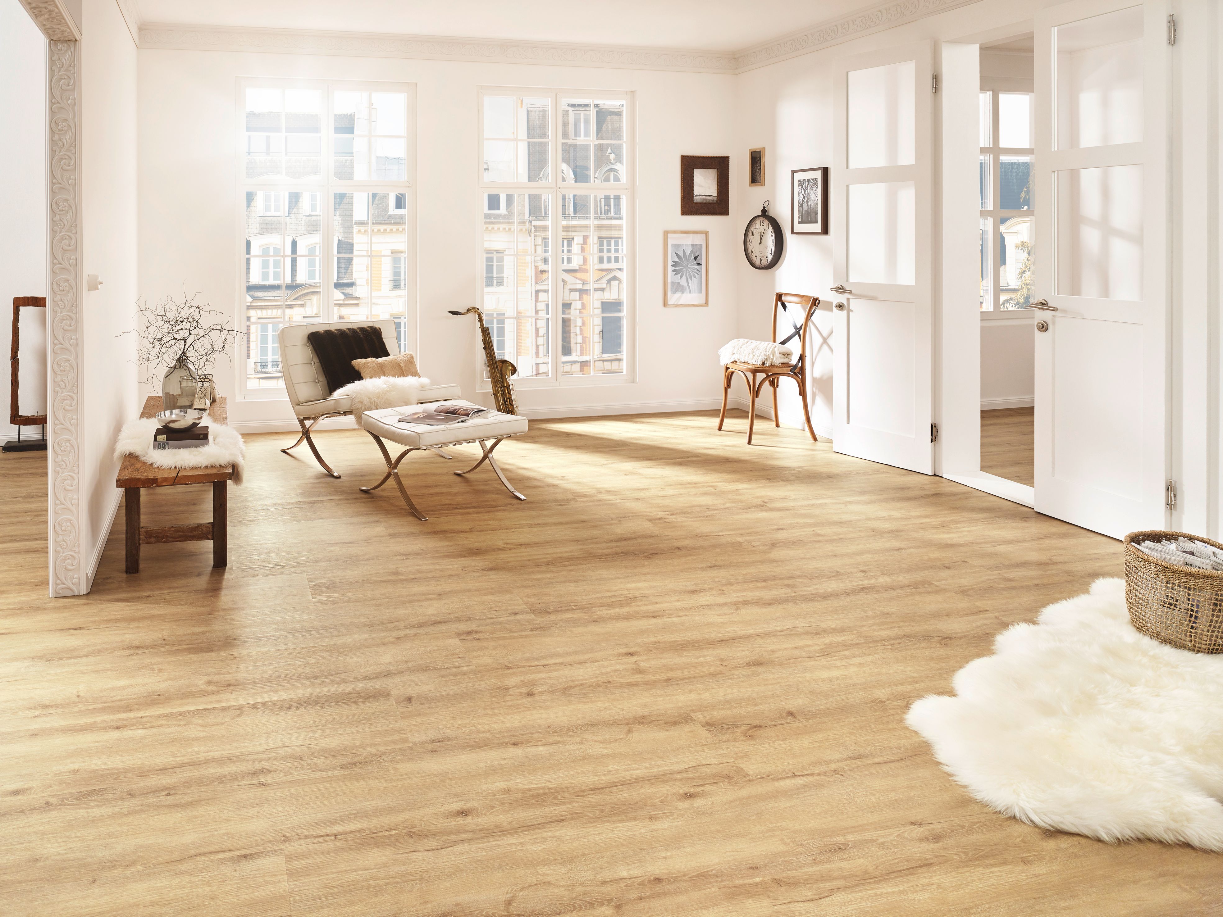 KWG Antigua professional HydroWood Brauneiche Designvinyl Fertigfußboden Landhausdiele 181,5x30,5 cm