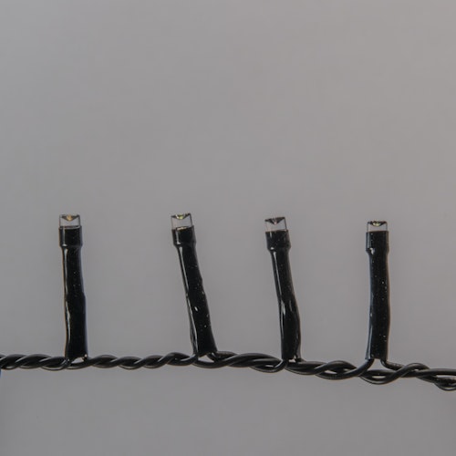 Konstsmide Weihnachtsbeleuchtung LED Minilichterkette Cluster mit 800 bonbonfarben LEDs