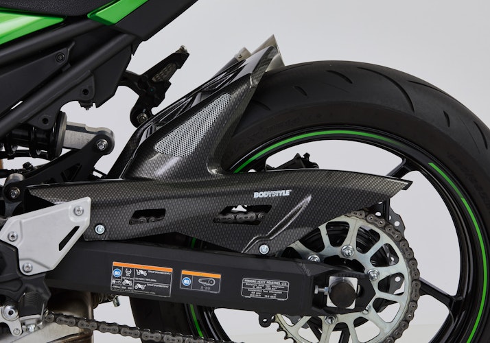 BODYSTYLE Raceline Hinterradabdeckung ABS Kunststoff Carbon Look für KAWASAKI Z900, Z900 (70 kW), Z900 RS