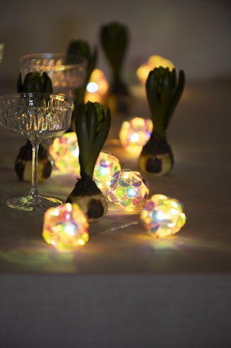 Konstsmide Weihnachtsbeleuchtung Dekolichterkette Kugeln 10 warmweiße LEDs in Kristalloptik, batteriebetrieben