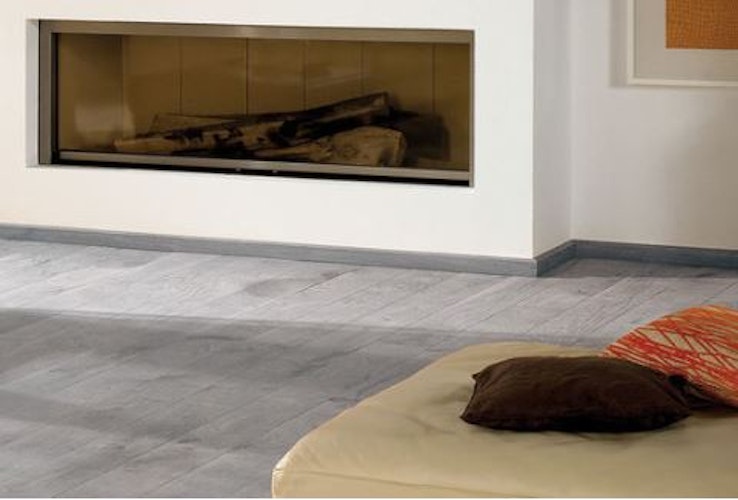 Fußleiste Eiche Massivholz profiliert