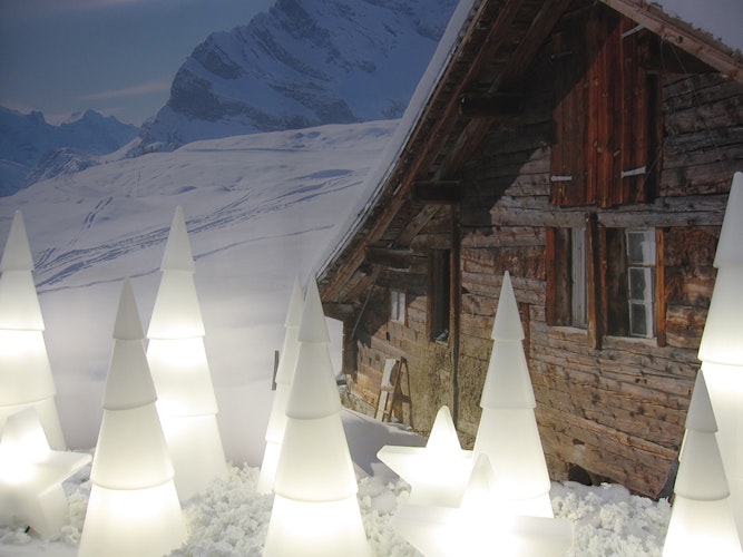 8 seasons design LED-Dekoleuchte Shining Tree rund (RGB), verschiedene Größen