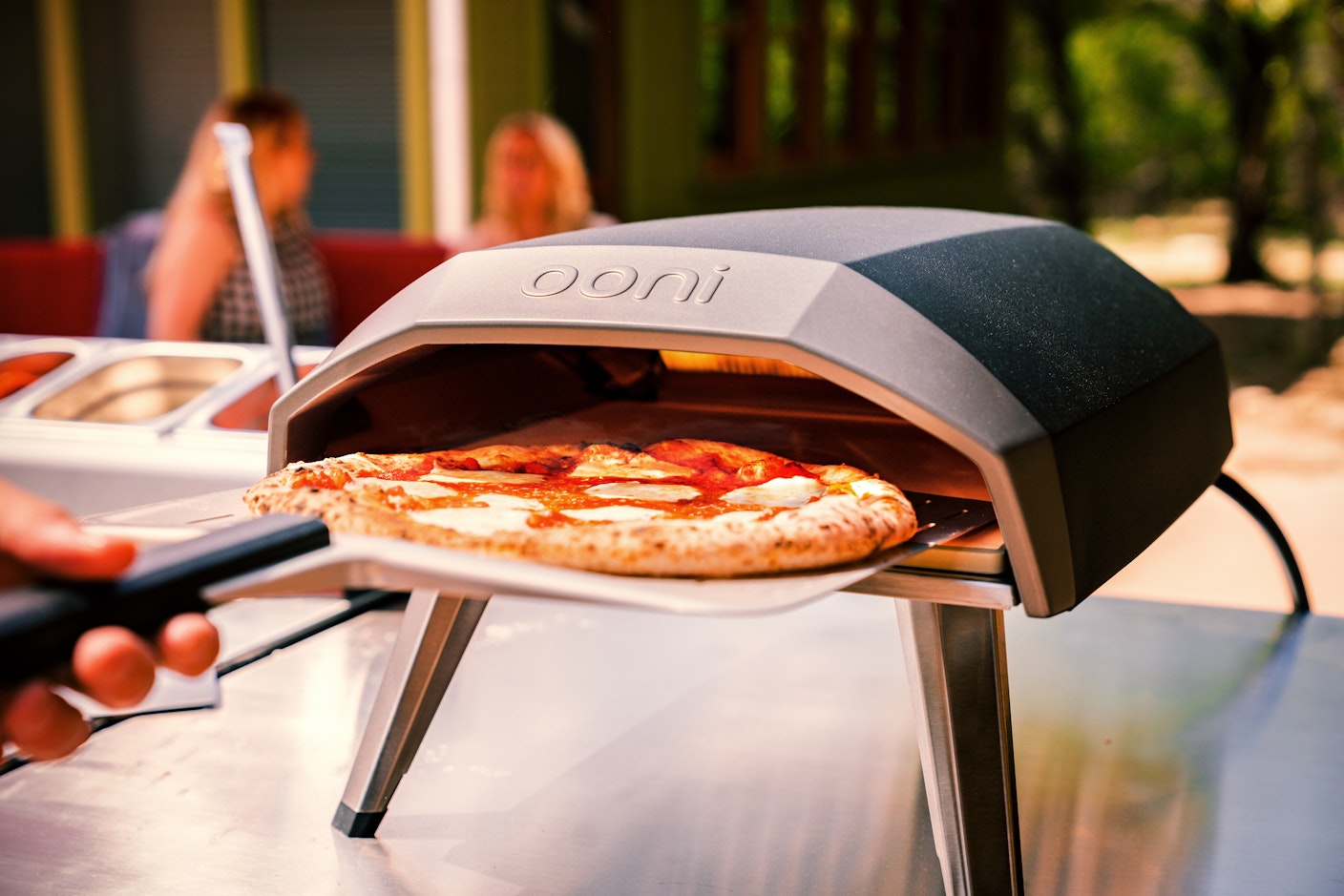 ooni_UU_P06B00_pizza2