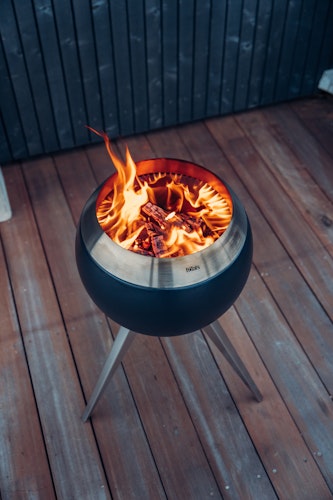 höfats MOON 45 Feuerschale mit hohem Fuß