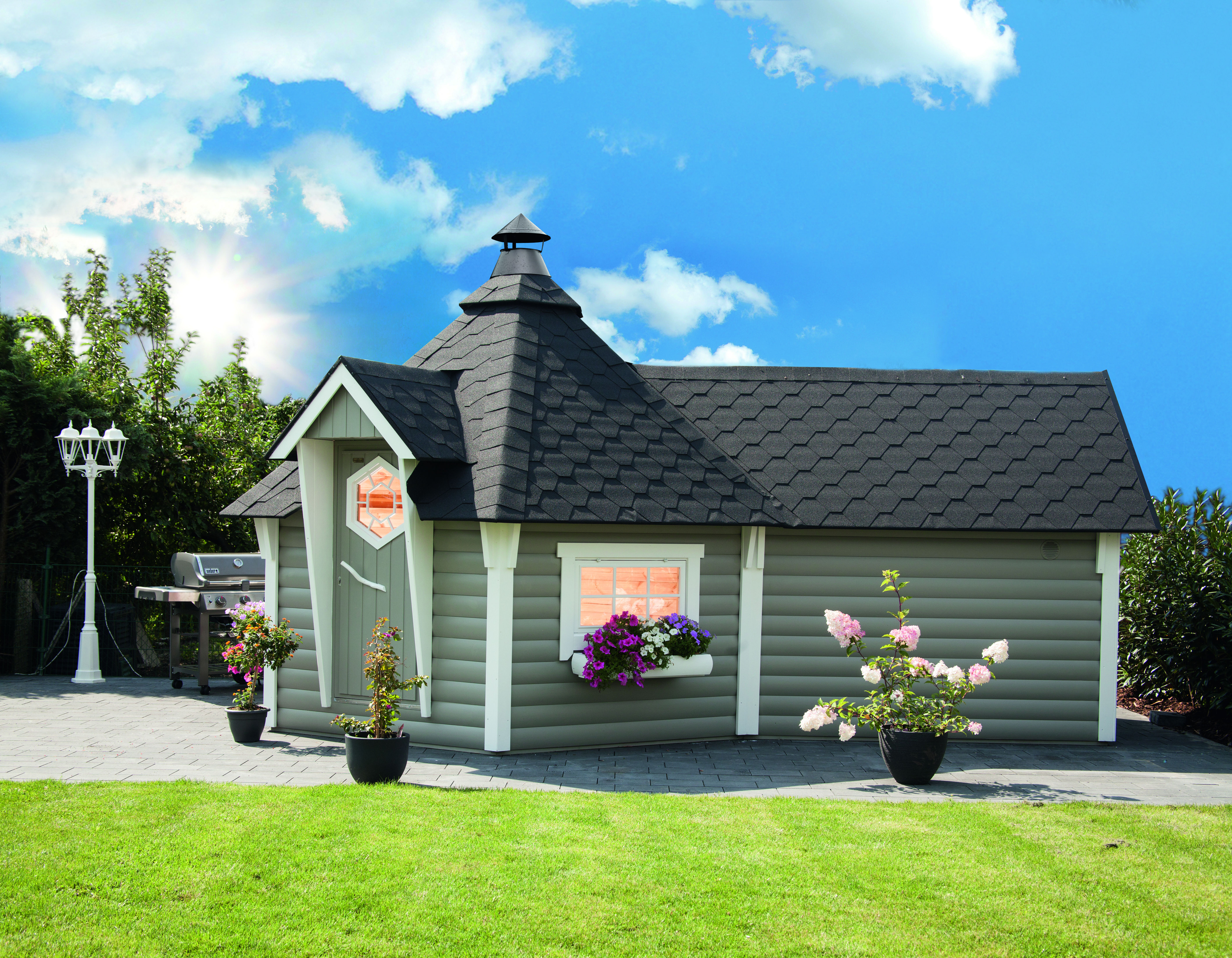 Wolff Finnhaus Grillkota 9 de luxe mit Saunaanbau