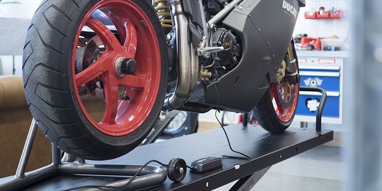 CTEK CT5 Powersport UK Batterieladegerät