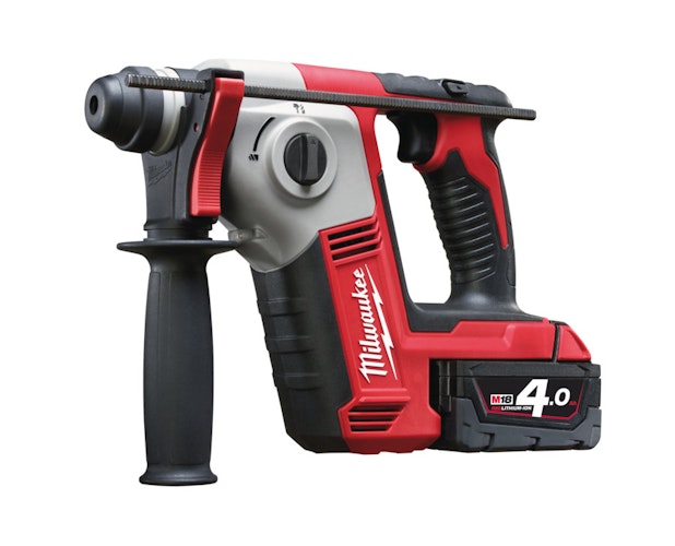 Milwaukee M18BH-402C AKKU-BOHRHAMMER IN2 4933443330