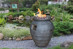 Gardenforma Gas Feuerstelle Katla, Keramik Antik anthrazit, Faserbeton anthrazit