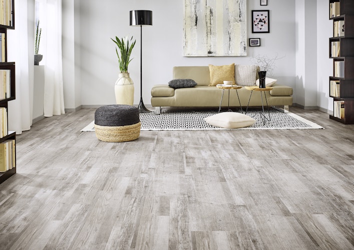 Handmuster KWG Antigua Novel Altkiefer macchiato Designvinyl Fertigfußboden 123,5x30,5 cm