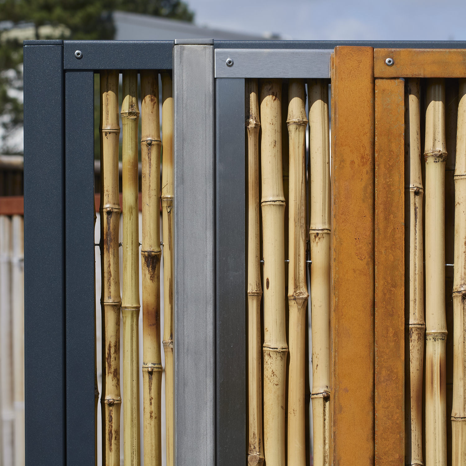 BambusBASIS Modul5 Slimline Zaunfeld mit Abschlussprofilen obenunten