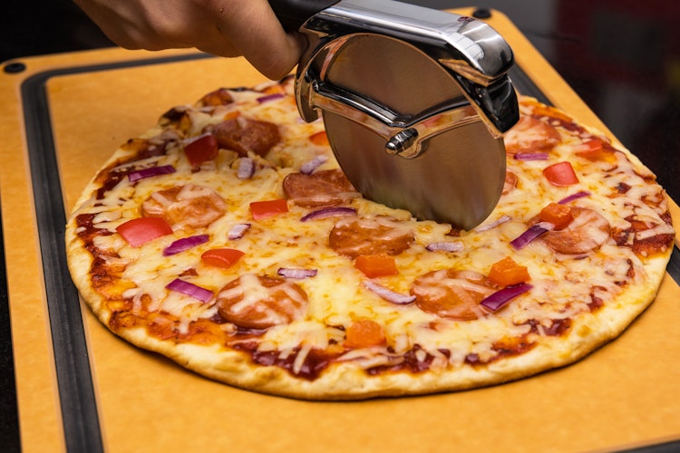 Broil King Pizza-Roller