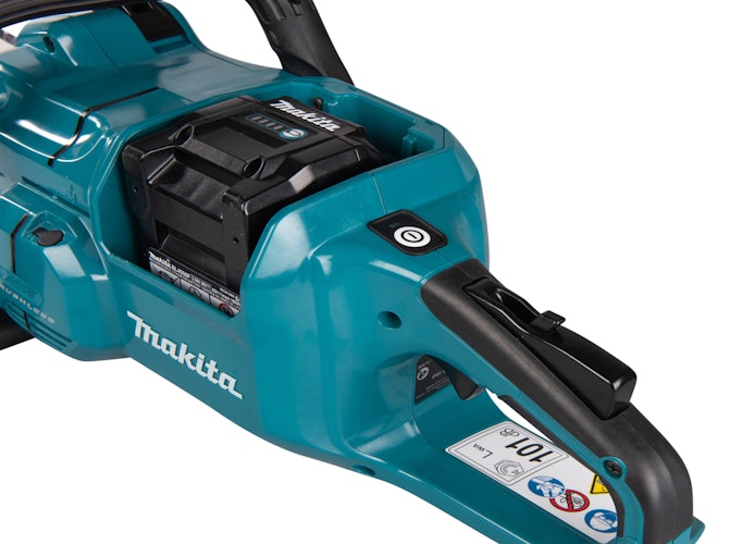 Makita Akku-Kettensäge UC022GZ