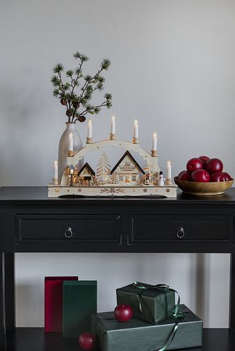 Konstsmide Weihnachtsbeleuchtung  Holzsilhouette sieben Kerzen