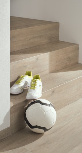 KWG Antigua professional HydroWood Sandeiche Designvinyl Fertigfußboden 123,5x30,5 cm