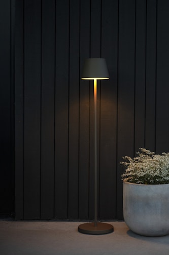 Konstsmide Standleuchte Pomezia mini schwarz (7841-750)