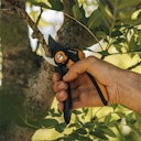 Vorschaubild Fiskars Plus SmartFit Bypass Gartenschere P541 1057169