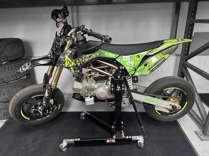 Zentralständer EVOLIFT® für XPEAR SP24 24-