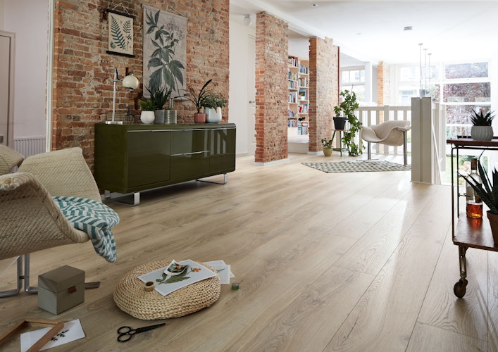 AUSLAUFARTIKEL MEISTER  Laminatboden MeisterDesign. laminate LL 250 / LL 250 S  Schlosseiche pure 6840