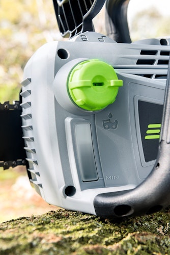 EGO Power Akku-Kettensäge CS1401E inkl. Akku BA1400T + Ladegerät CH2100E