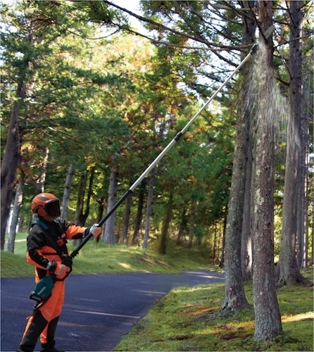 Makita Akku-Hochentaster UA004GZ