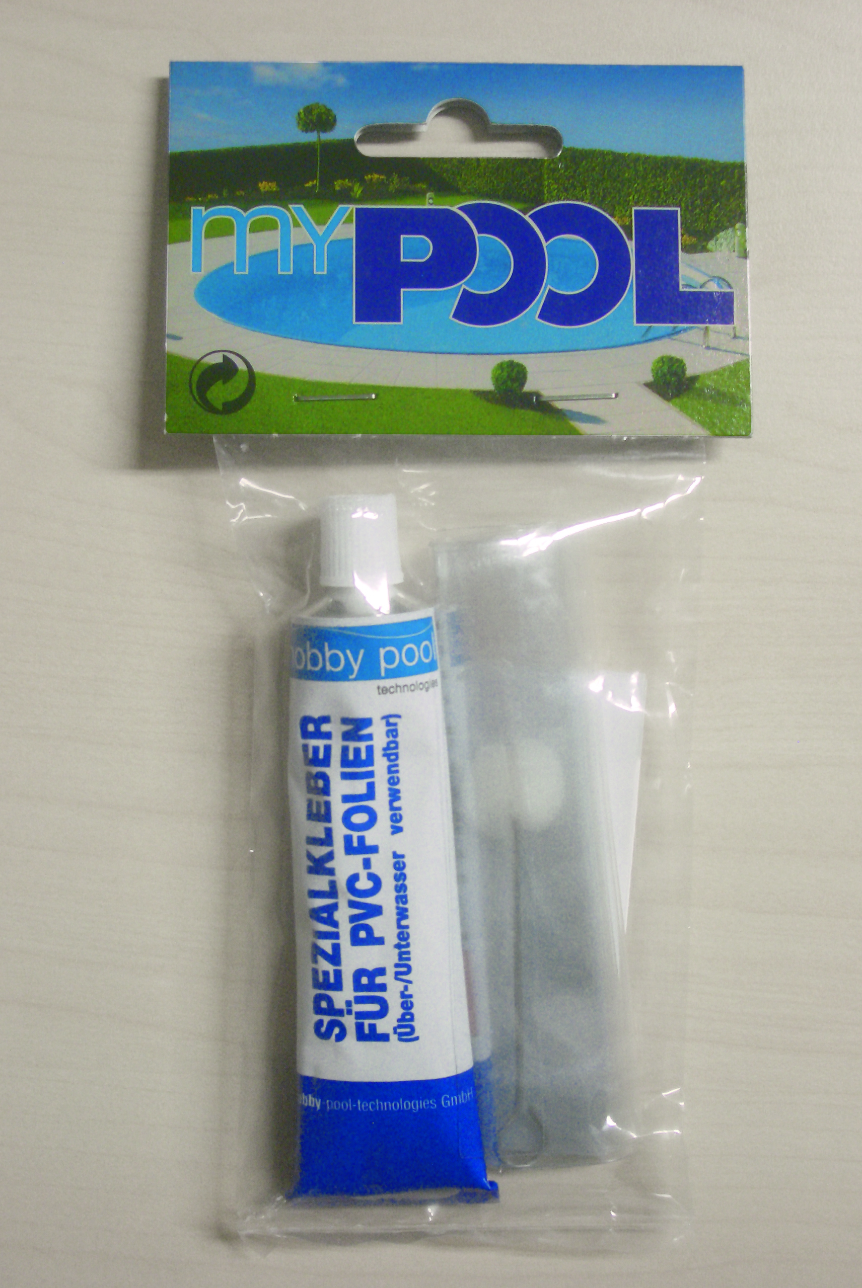 myPOOL Unterwasserreparaturset für Pools inkl. Flicken, Klebstoff und Pinsel