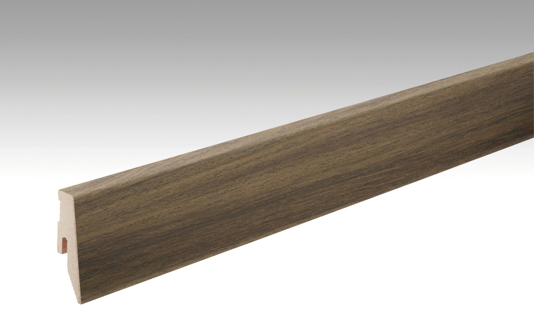 MEISTER Fußleiste Profil 3 PK Nussbaum 6440 für Laminatböden - 2380 x 60 x 20 mm