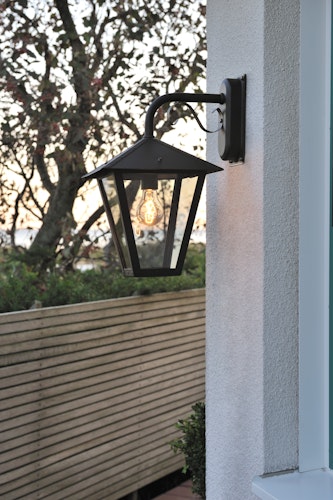 Konstsmide Wandleuchte Benu Down, versch. Farben