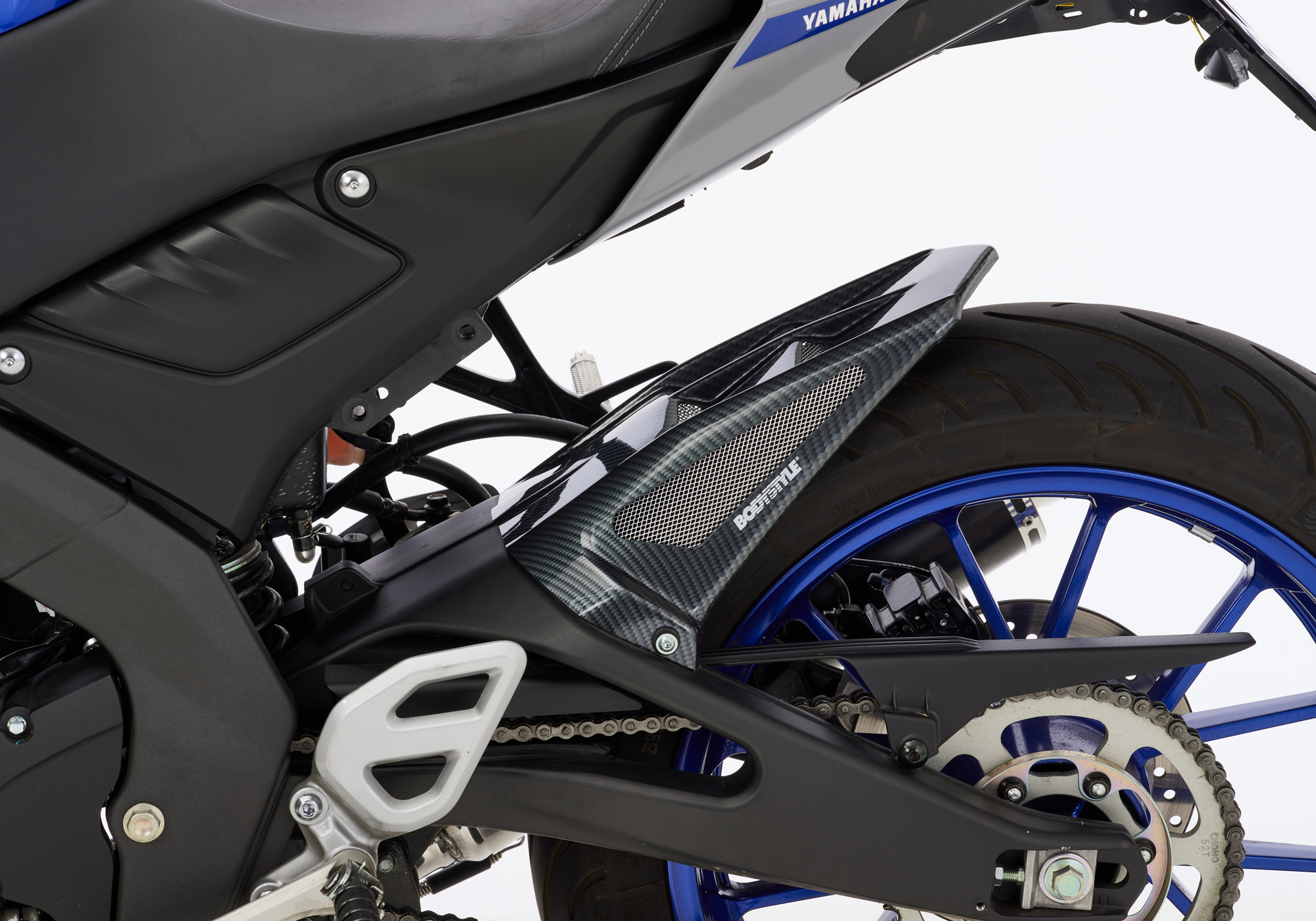BODYSTYLE Raceline Hinterradabdeckung ABS Kunststoff Carbon Look für YAMAHA YZF-R125