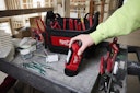 Vorschaubild Milwaukee M12™ Multidirektionale Akku-Flutleuchte  4933500321