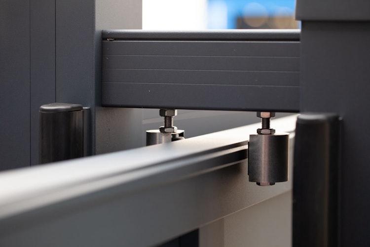 dz VIDUAL Slide Schiebetor Line 100 x 20 mm Rechteckprofil  Distanz 10 mm 