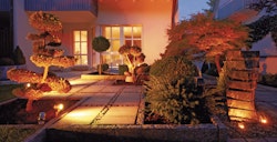 RGB_LED_Gartenaufnahme_06