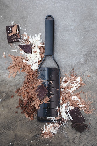 Microplane Große Raspel BLACK SHEEP Black Steel