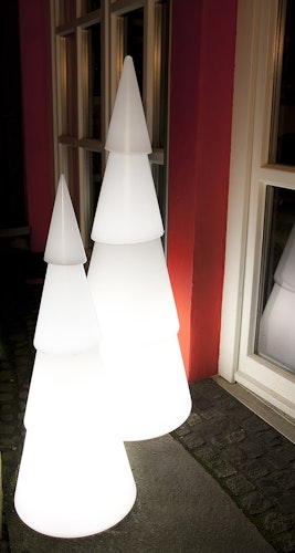 8 seasons design LED-Dekoleuchte Shining Tree rund (RGB), verschiedene Größen