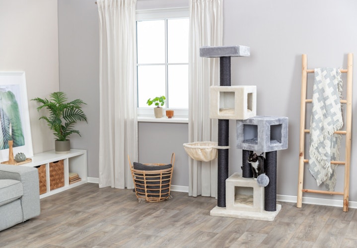 TRIXIE Kratzbaum Enzo