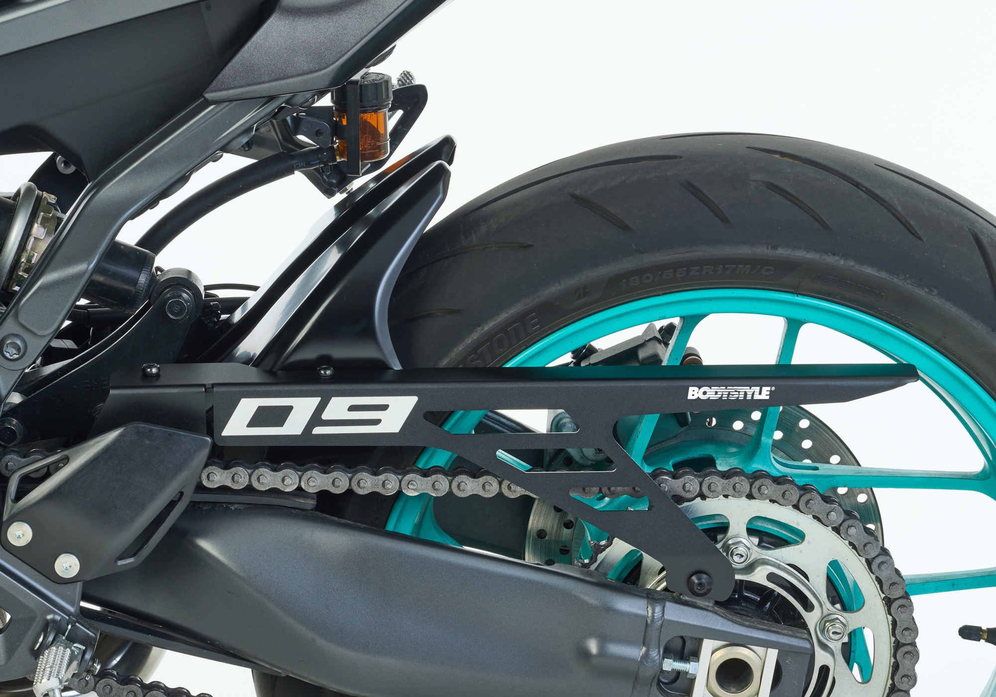 BODYSTYLE Sportsline Hinterradabdeckung mit Alu-Kettenschutz ABS Kunststoff unlackiert für YAMAHA MT-09 / SP, MT-09 Auto...