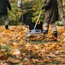 Vorschaubild Fiskars Xact Laubrechen L 540mm 1027037