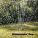 Vorschaubild Fiskars Oszillierender Sprinkler On/Off 1027028