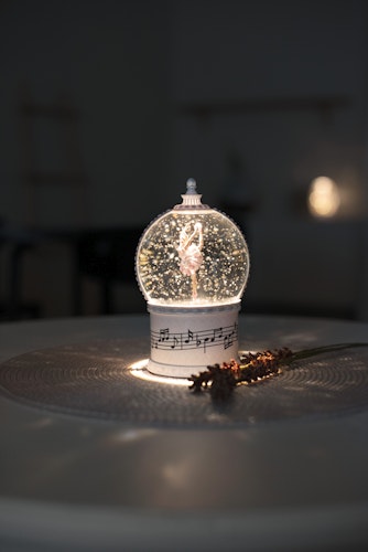 Konstsmide Weihnachtsbeleuchtung Wasserlaterne Ballerina, weiß, rotierend