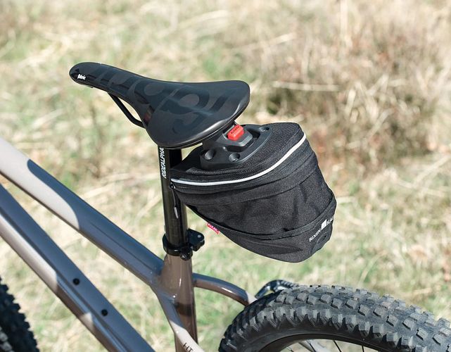 Rixen & Kaul Satteltasche Bikepack Sport Expandable schwarz