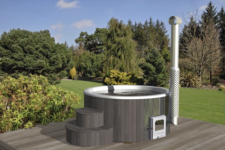 Wolff Finnhaus Badebottich Hot Tub Ø 200 cm Thermoholz mit Außenofen & GFK-Wanne