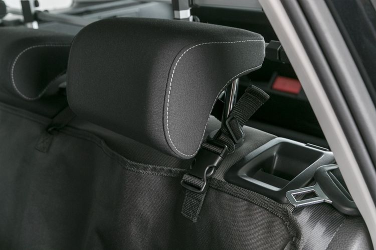 TRIXIE Auto-Schondecke, 1,55 × 1,30 m, schwarz