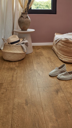 MEISTER Designboden MeisterDesign. flex DD 400 1290 x 216 x 5 mm 6949 Stieleiche cognac Porensynchron-Struktur